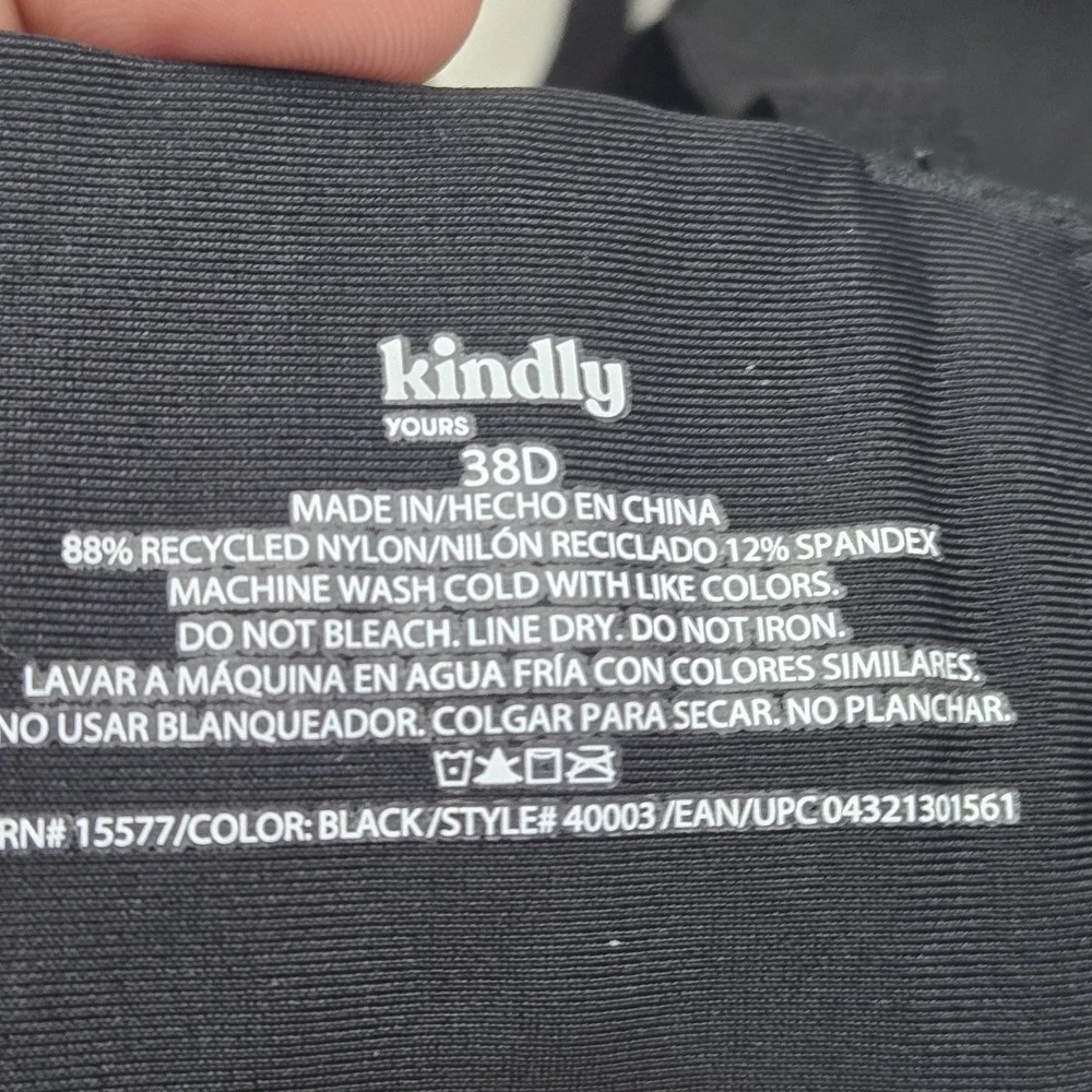 Kindly Yours Women Bra 38D Black T Shirt Wireless Lightly Lined Adjustable Strap